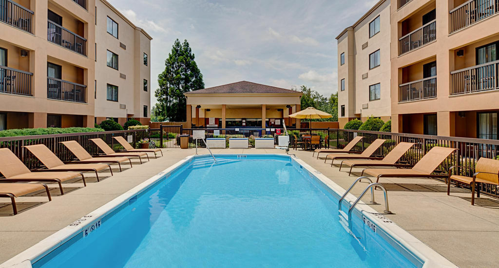 Courtyard Durham Near Duke University/Downtown Hotel Exterior photo